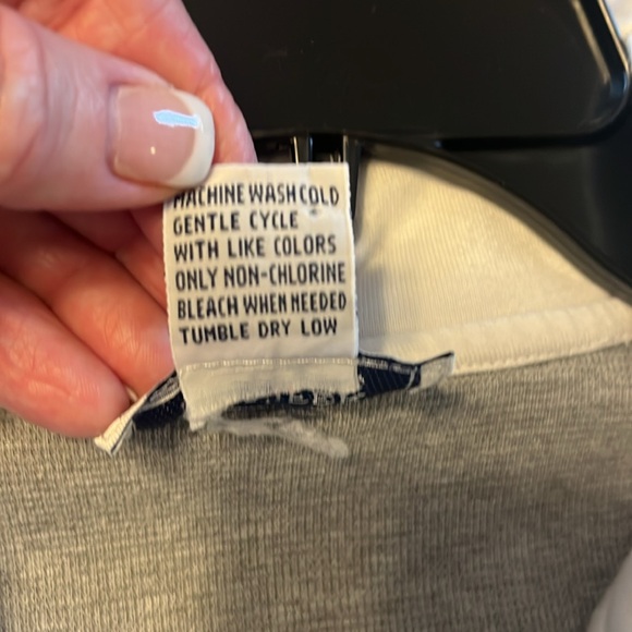 Jennifer Moore casual full zip hooded jacket - like new ! - Picture 6 of 8